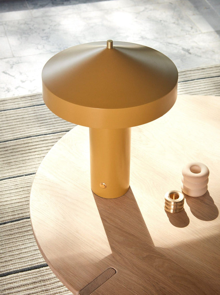 OYOY LIVING Hatto Table Lamp (EU) - Lund und Larsen